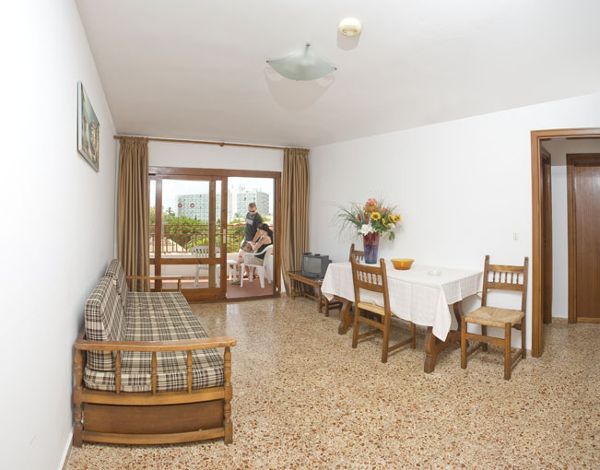 White - Adults Only 4* Ibiza